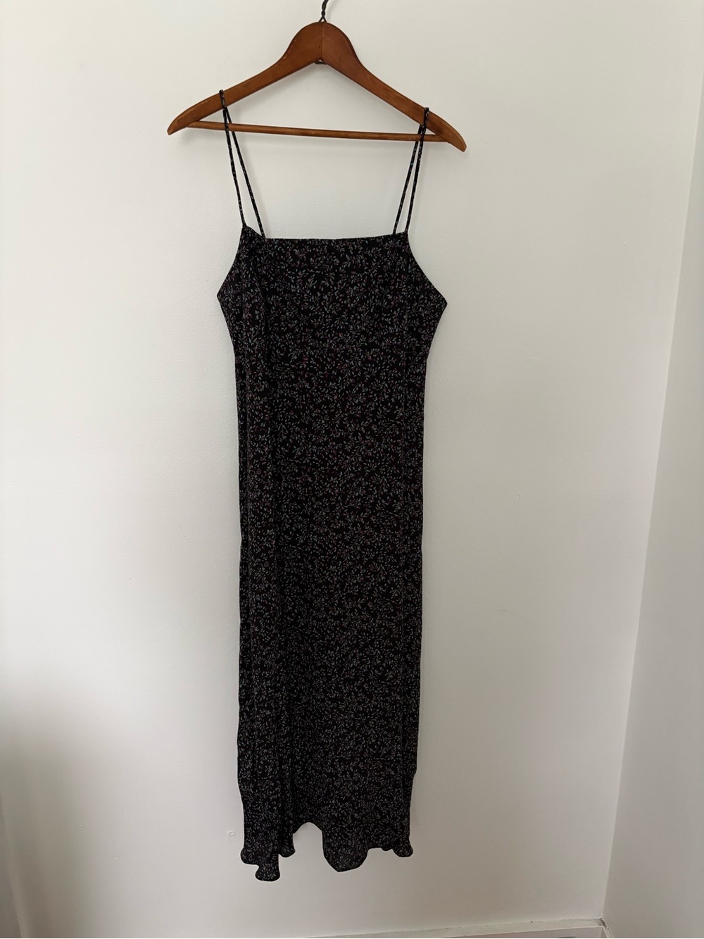 GAP Vintage Y2K strappy midi ditsy floral dress